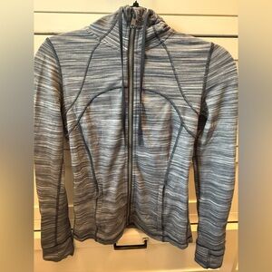 Lululemon Fitted Classic Zip-Up Hoodie Gray/Blue Size 6 EXCELLENT Condition